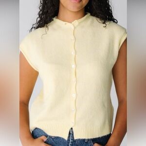 Things Between Women’s Sz S Wool Blend Sweater Vest Cardigan Butter Yellow Soft